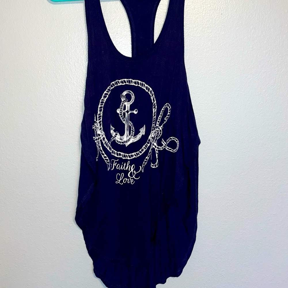 Medium faith love anchor tank